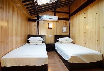 Huqinlou Inn Хуаншань Экстерьер фото